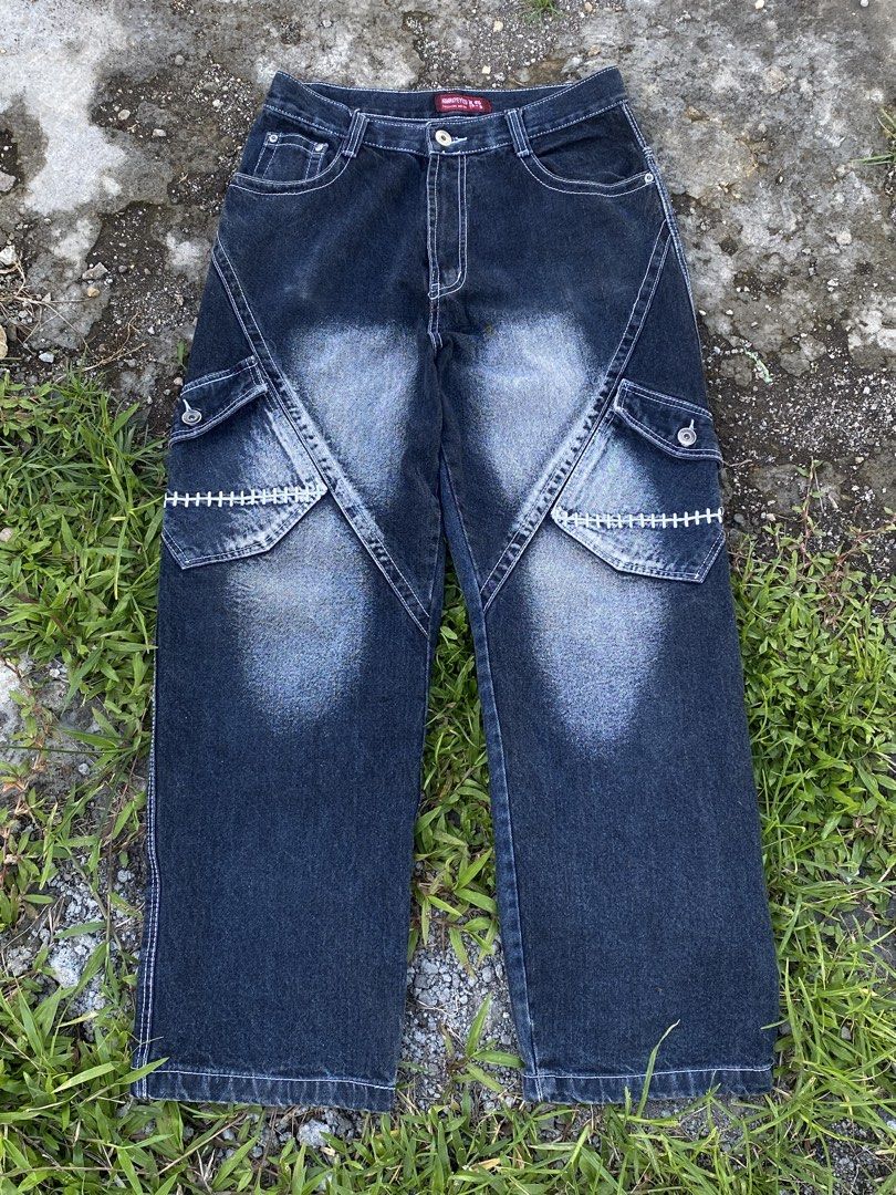 Dark-wash denim wide leg pants (Category: Jeans) located in Sorsogon. Submitted by xai_01 (Listing ID 1437107771, Image 1). Description: Waist: 34 Length: 43 Leg Opening: 10 DM for details.
