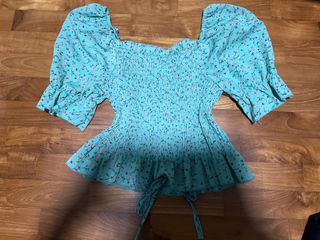 (Category: ) located in . Submitted by nuggetsteas (Listing ID 1437117686, Image 1). Description: .