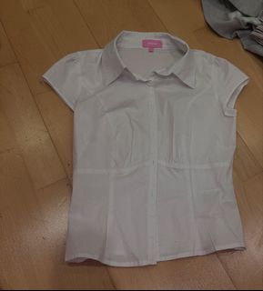 （分類：）位於 。 由 thriftss2025 提交（商品編號 1437110752，圖片 1）。簡介： 。
