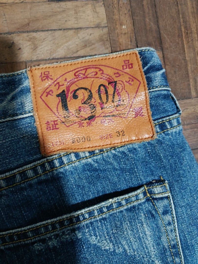 Evisu Daicock Denim Pants (Category: Jeans) located in Manila. Submitted by totomemeh_okeyukay.2023 (Listing ID 1437038642, Image 3). Description: Evisu Daicock Denim pants no issues 10/10 colorate need wash. Dimes 32 x 41 leg opening 7.