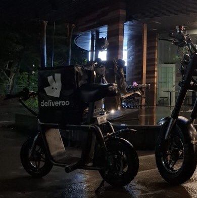 Fildo fb (Category: Everything Else) located in Singapore. Submitted by zmjxyxf46542777 (Listing ID 1422539389, Image 2). Description: Stock high fildo flame 🔰 80a yyk controller ✅ 72v 40ah sumsung 50G✅ Qs8 connected ✅ Hm 5000w motor ✅ Carbon fiber mudguard ✅ Carbon fiber spashguard ✅ Carbon fiber panel✅ Mt2 magura back brake ✅ Key ignition ( white ) 🤍 Wuxing throttle 🖤 New grip 💜 Fast deals full bike $1300 .