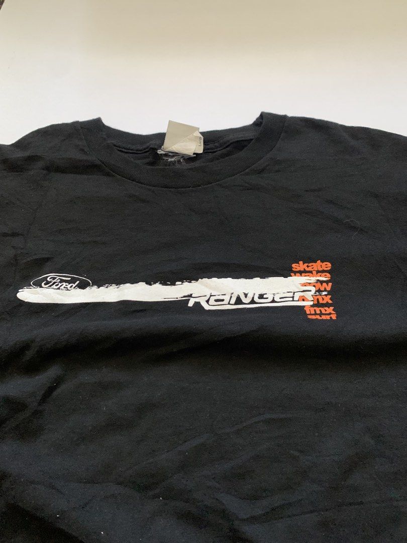 Ford Ranger Long Sleeve Shirt (Category: Tshirts & Polo Shirts ) located in Cavite. Submitted by secondhandco.archive552 (Listing ID 1437137837, Image 2). Description: FORD LONGSLEEVE 📌L(29) W(22) 📌NO ISSUE 📌COLOR RATE: 10/10 📌CONDITION: 10/10 - Ford Ranger graphic on front - Long sleeve shirt - Crew neck - Features "Built Tough" tag - Graphic includes "skate", "wake", "snow", "fmx", and "surf".