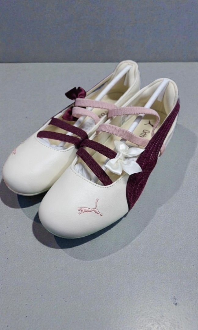 FREE SHIPPING NATIONWIDE PUMA SPEEDCAT BALLET LACE FORSTY IVORY (Category: Flats & Sandals) located in Quezon City. Submitted by wcfhomeandoffice (Listing ID 1437178967, Image 3). Description: big sizes na lang 9 and 9.5.