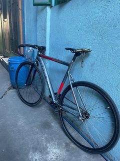 (Category: ) located in . Submitted by june.bns (Listing ID 1437142035, Image 1). Description: .