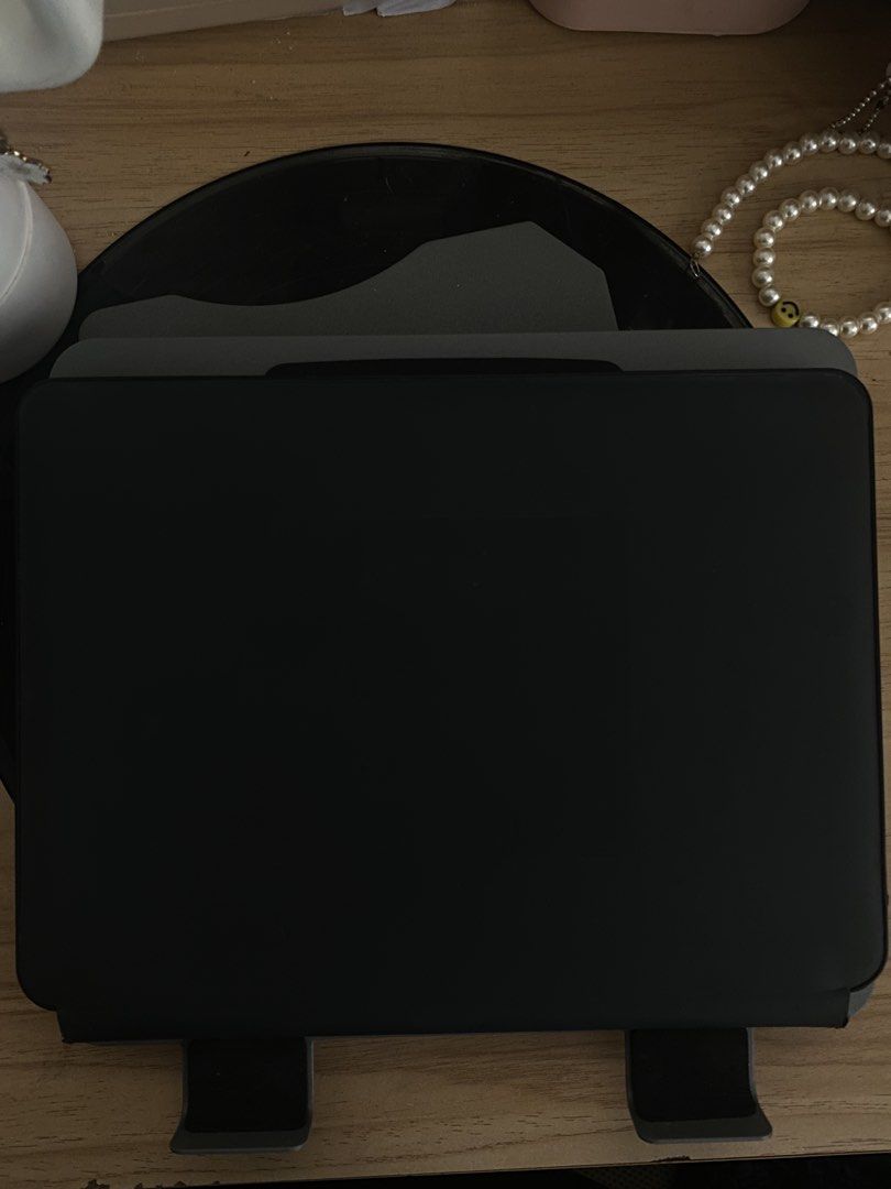 GOOJODOQ Magic Keyboard (Category: Computer Keyboard) located in San Fernando. Submitted by jxincr (Listing ID 1437106648, Image 2). Description: GOOJODOQ Magic Keyboard for IPad Air 4/5 10th Gen Wireless Bluetooth Keyboard - Black .