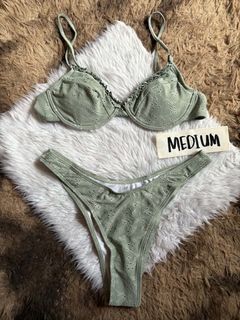 (Category: ) located in . Submitted by graciouslygraceee (Listing ID 1437059655, Image 1). Description: .