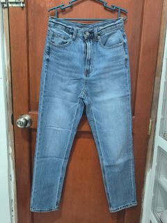 (Category: ) located in . Submitted by moresale (Listing ID 1437060069, Image 1). Description: .