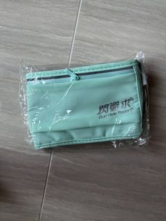 （分類：）位於 。 由 ibuythereforeiam 提交（商品編號 1437122153，圖片 1）。簡介： 。