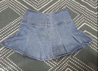 (Category: ) located in . Submitted by ninanb (Listing ID 1437031431, Image 1). Description: .