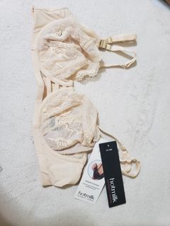 （分類：）位於 。 由 meeeeoooow 提交（商品編號 1437135028，圖片 1）。簡介： 。