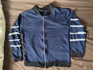 (Kategori: ) berada di . Dikirim oleh secondhand38 (ID iklan 1437057225, Gambar 1). Deskripsi: .
