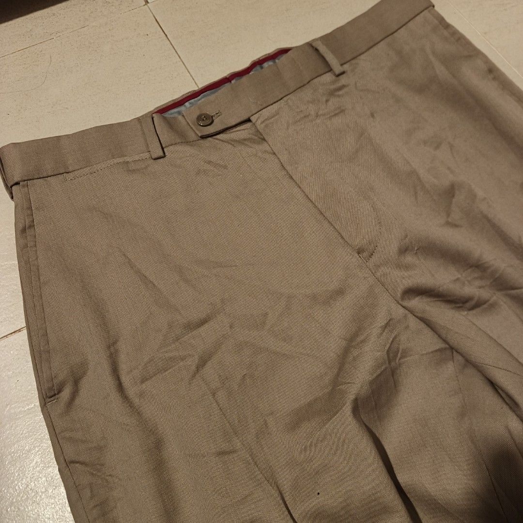 Khaki / Tan Men's Trouser Pants (Category: Trousers) located in Caloocan City. Submitted by vampiricpunks (Listing ID 1437198376, Image 1). Description: - Wool blend - For casual or semi-formal wear - No lining inside - Lightweight fabric Dimensions: Waist: 36 in Length: 41 in Rise: 16 in Thigh opening: 11 in Feet opening: 9 in PAYMENT: GCASH MODE OF DELIVERY: J&T AND LALAMOVE.