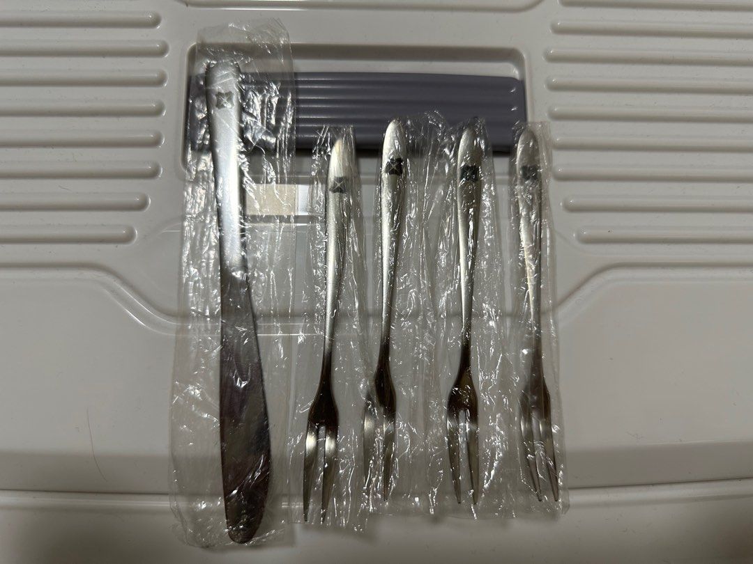 Knife and Forks450558896458977280