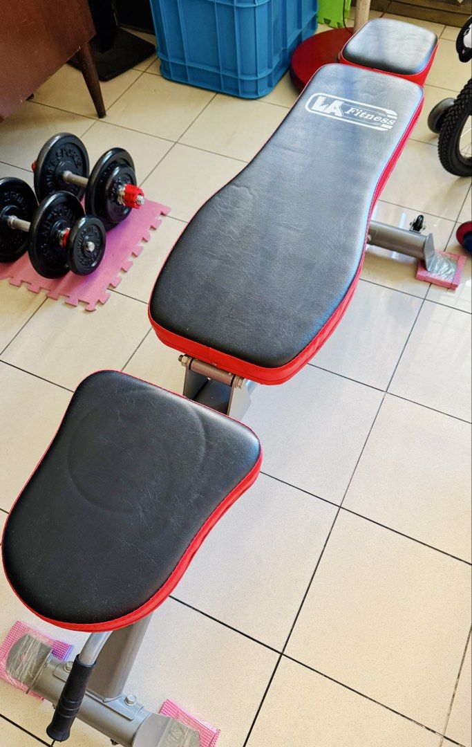 LA Fitness Adjustable Weight Bench (Category: Weights & Dumbbells) located in Manila. Submitted by ronaldcyu (Listing ID 1437020194, Image 2). Description: - LA Fitness adjustable weight bench - Heavy duty - Adjustable backrest 90 -180 degrees - Suitable for various workout routines - No box - RFS - Used 5 times only, decluttering - Negotiable - Lalamove shoulder by buyer.