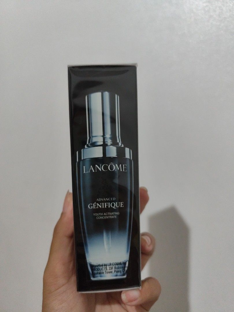 Lancome Advanced Génifique Serum (Category: Face Care) located in Antipolo. Submitted by jasdeclutterz (Listing ID 1437171857, Image 2). Description: - Lancôme Advanced Génifique Youth Activating Concentrate - 50ml bottle - Designed to activate youth - Contains pre- & probiotic fractions - Brand new, in original packaging 📍 Antipolo 🚛: J&T or Lalamove for nearby locations negotiate price! .