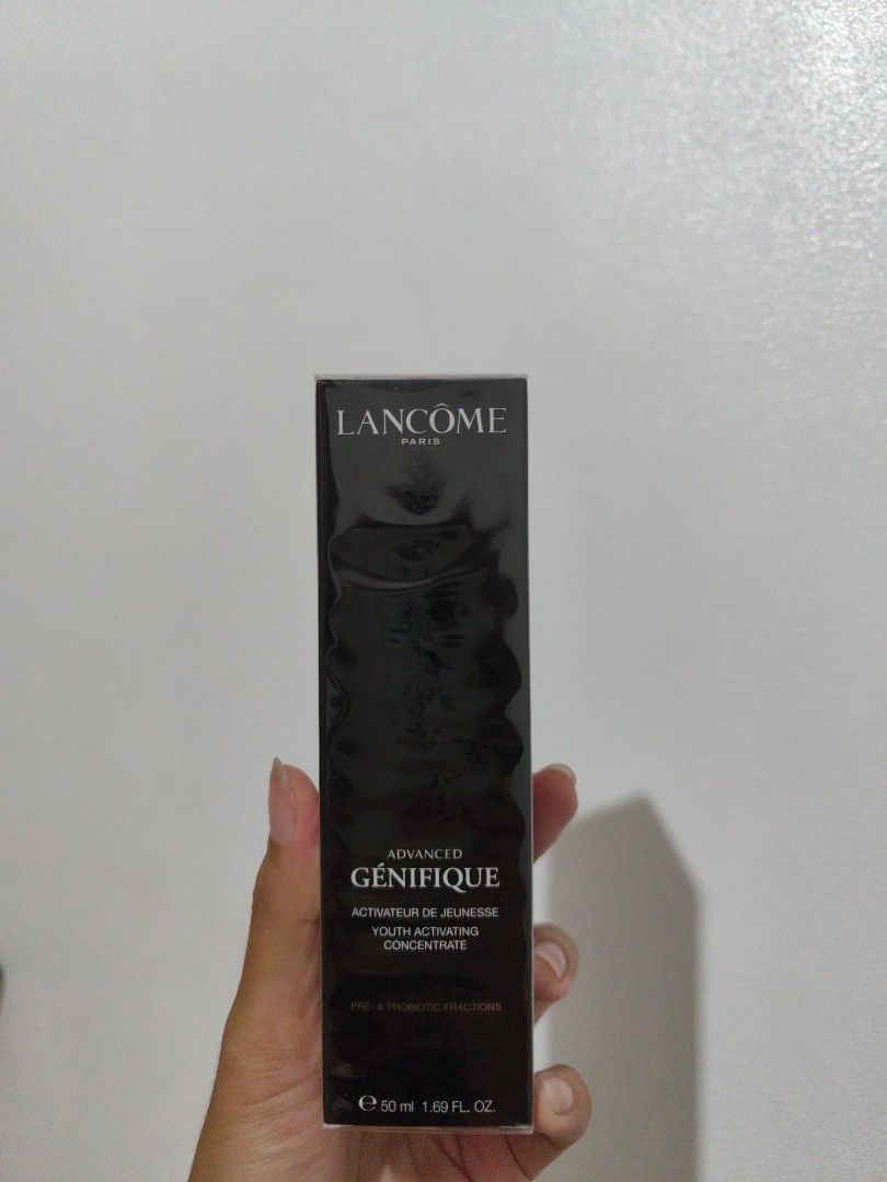 Lancome Advanced Génifique Serum (Category: Face Care) located in Antipolo. Submitted by jasdeclutterz (Listing ID 1437171857, Image 3). Description: - Lancôme Advanced Génifique Youth Activating Concentrate - 50ml bottle - Designed to activate youth - Contains pre- & probiotic fractions - Brand new, in original packaging 📍 Antipolo 🚛: J&T or Lalamove for nearby locations negotiate price! .