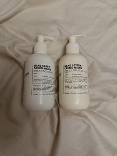（分類：）位於 。 由 cookixxe 提交（商品編號 1437190785，圖片 1）。簡介： 。