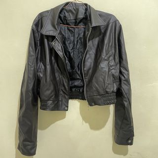 (Kategori: ) berada di . Dikirim oleh gitatituu (ID iklan 1437101095, Gambar 1). Deskripsi: .