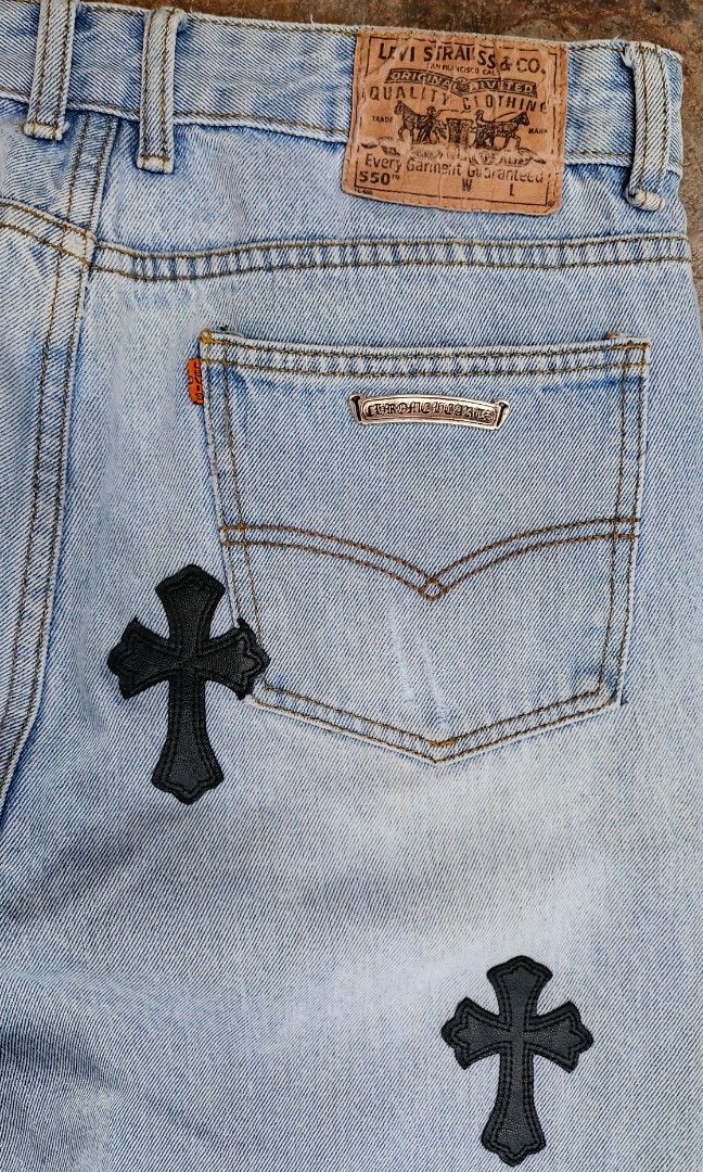 LEVIS 550 x CHROME HEARTS Jeans (Category: Jeans) located in Davao. Submitted by st333tcartel (Listing ID 1437160388, Image 3). Description: Size 32 Waist 16 Length 39 Leg opening 8 Issue:Slight stains.