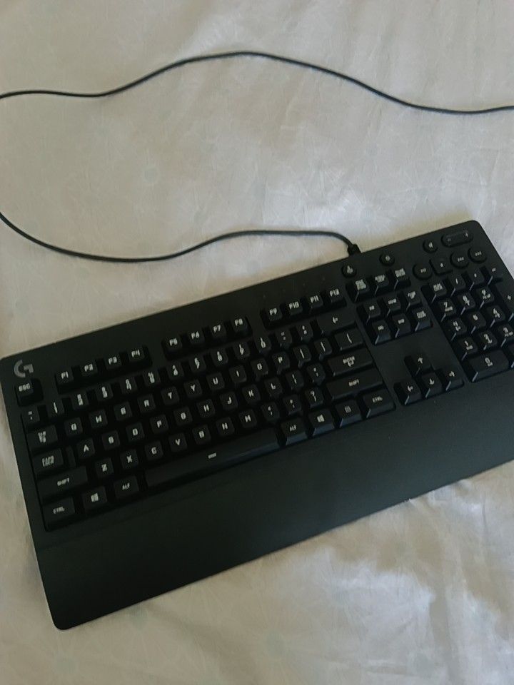 Logitech G213 Prodigy Gaming Keyboard450130452216565761
