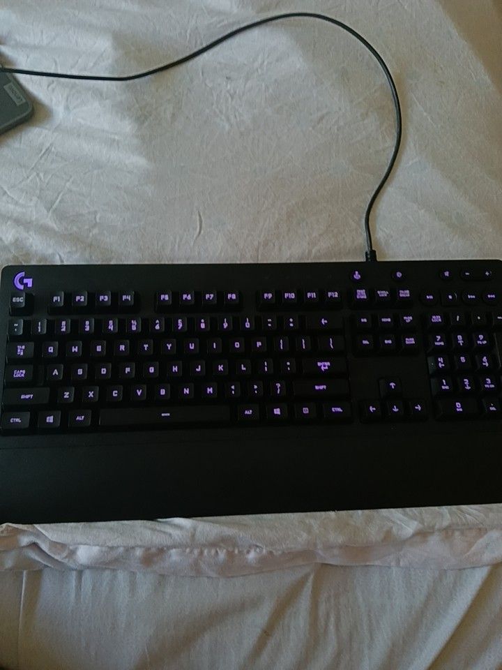 Logitech G213 Prodigy Gaming Keyboard450130452216565760