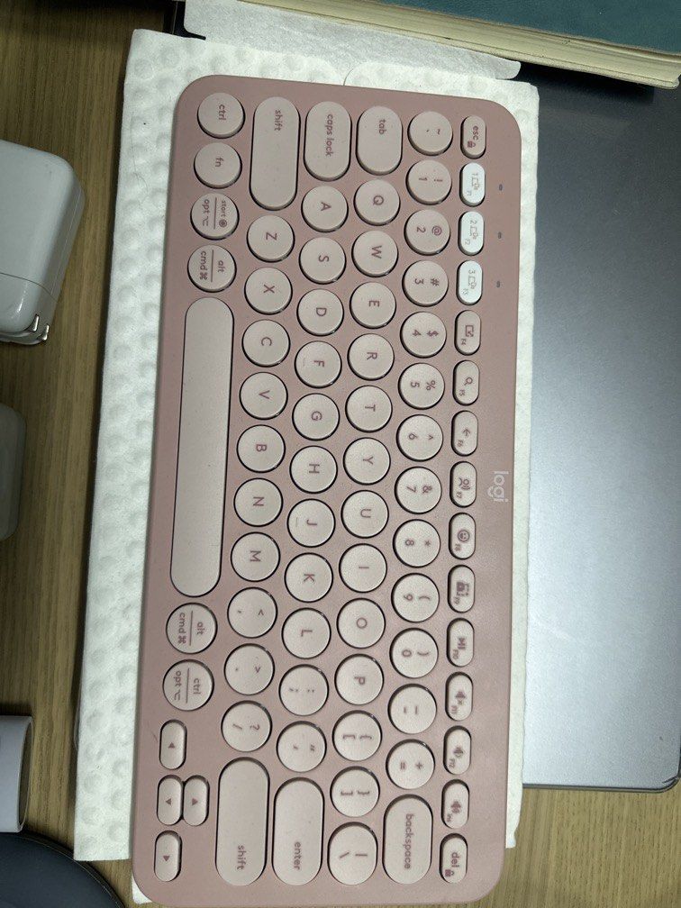 Logitech K380 Bluetooth Keyboard Pebble Keys450359089053706240