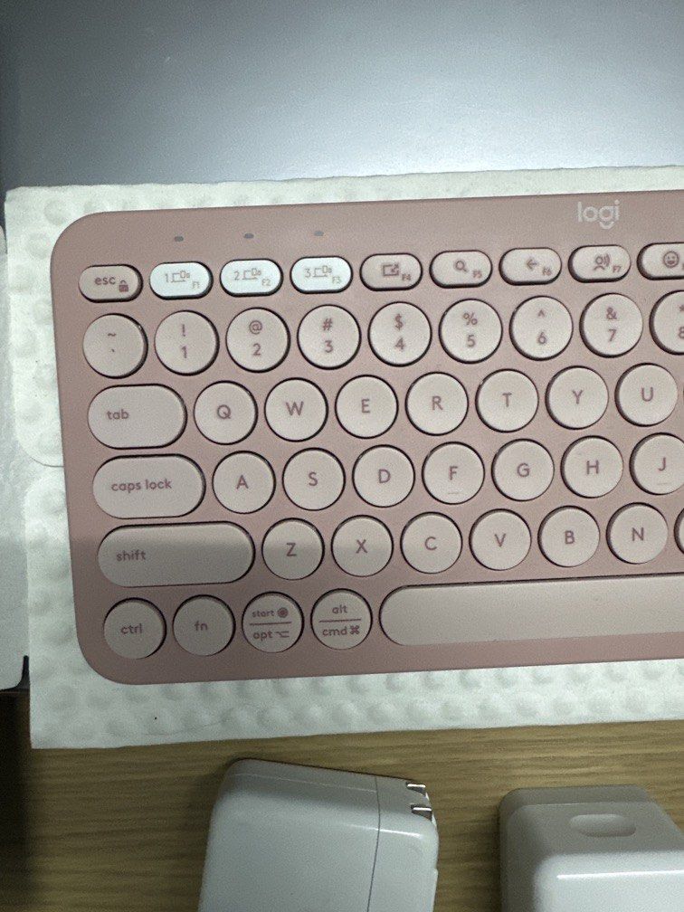 Logitech K380 Bluetooth Keyboard Pebble Keys450359089053706241