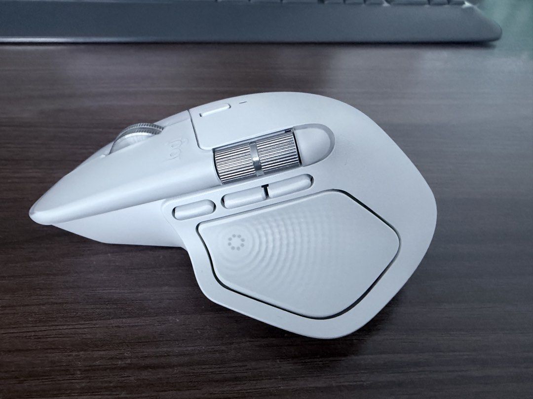 Logitech MX Master 4 Wireless Mouse - White450247428167454720