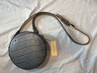 （分類：）位於 。 由 happyjaijai12 提交（商品編號 1437054523，圖片 1）。簡介： 。