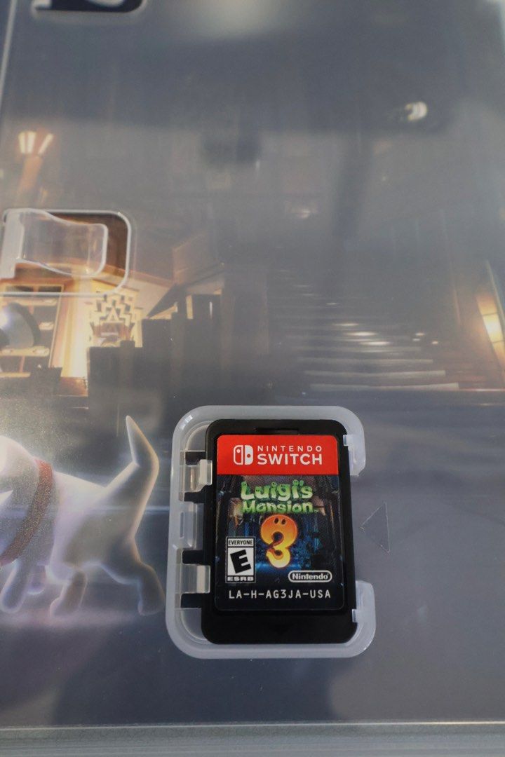 Luigi's Mansion 3 - Nintendo Switch (Category: Nintendo) located in Paranaque City. Submitted by Judee (Listing ID 1437068698, Image 2). Description: - Luigi's Mansion 3 for Nintendo Switch - Includes game cartridge - Rated E for Everyone - Features Luigi's adventures - Comes in original case.