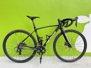 (Category: ) located in . Submitted by lovebikes09 (Listing ID 1437022413, Image 1). Description: .