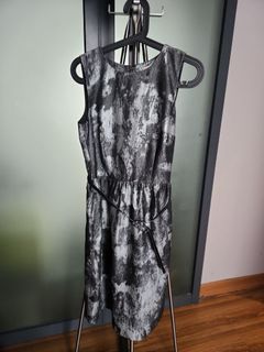 (Category: ) located in . Submitted by sprelovedcloset (Listing ID 1437018263, Image 1). Description: .