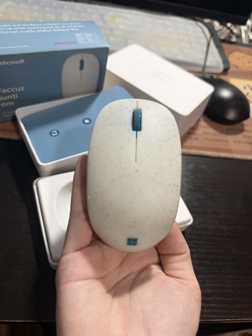 Microsoft ocean plastic mouse450360976018647042