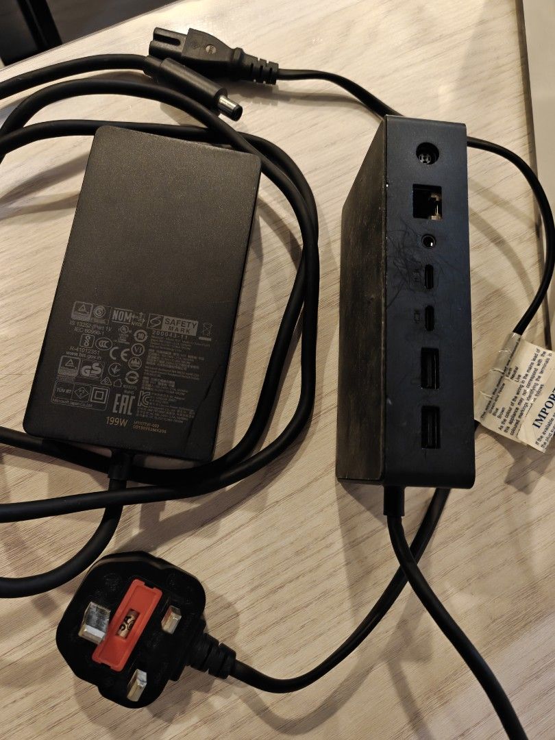 Microsoft Surface Dock 2 - 199W Power Supply450518072144711683