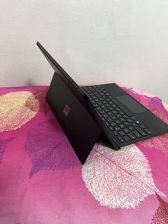 (Category: ) located in . Submitted by roseleetechsg (Listing ID 1437116769, Image 1). Description: .