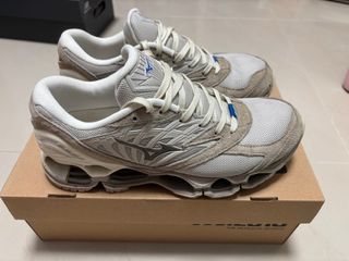 （分類：）位於 。 由 samgor668 提交（商品編號 1437161349，圖片 1）。簡介： 。