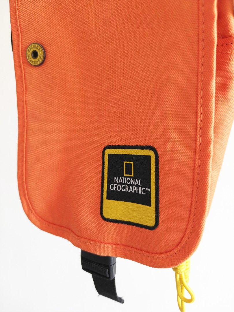 National Geographic Orange Sling Bag (Category: Sling Bags) located in Bulacan. Submitted by starterpackph (Listing ID 1437181905, Image 3). Description: BOUGHT - NOVEMBER 14 2025 SOLD - MAY 4 2026 National Geographic Sling bag 499 Php Only -Like new condition -Orange in color -Dual compartment 🚸 No meet ups 📦 Delivery via J&T or LBC 💳 Payment first via Gcash.