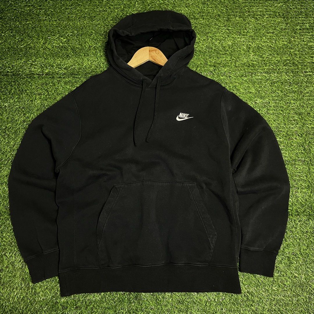 NIKE CLUB HOODIE JACKET (Category: Coats, Jackets and Outerwear) located in Cebu City. Submitted by thriftbrent1 (Listing ID 1437041452, Image 1). Description: BNEW CONDITION 10/10 COLOR RATE NO ISSUE SIZE MEDIUM.