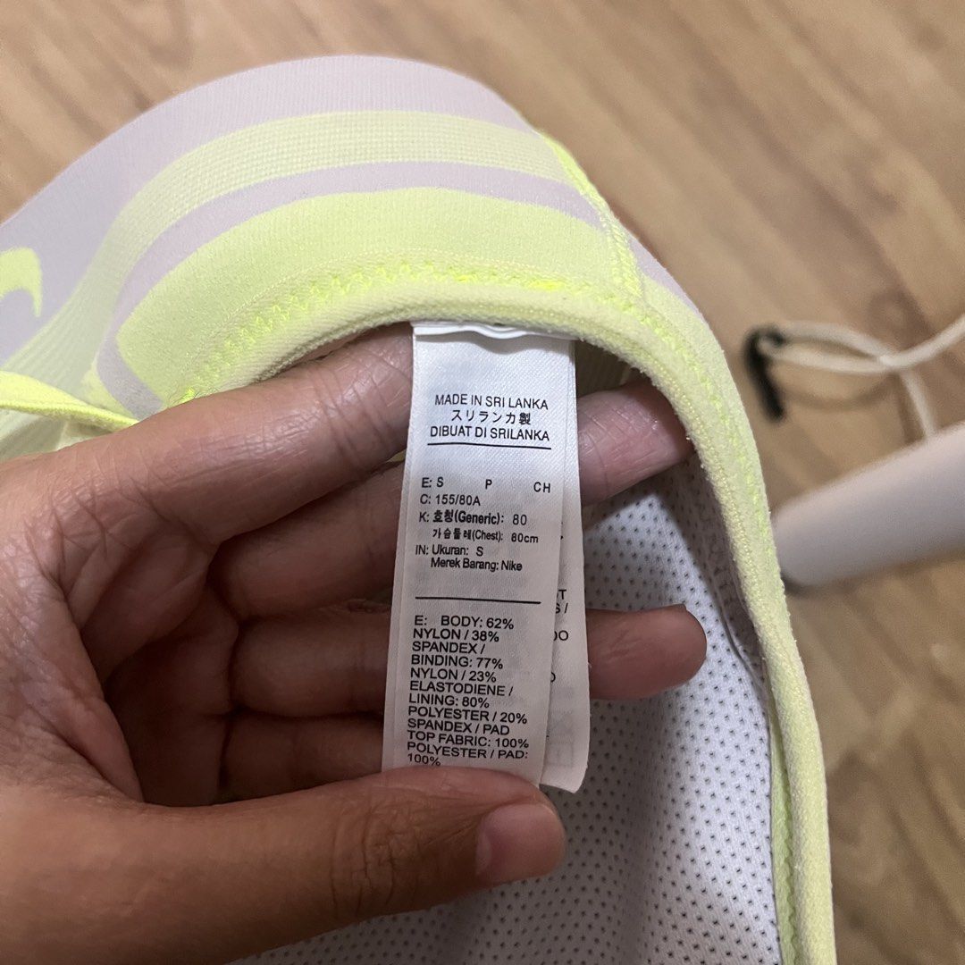 Nike Sports Bra - Size S (Category: Activewear) located in Calamba. Submitted by 4199rb (Listing ID 1437021527, Image 3). Description: .