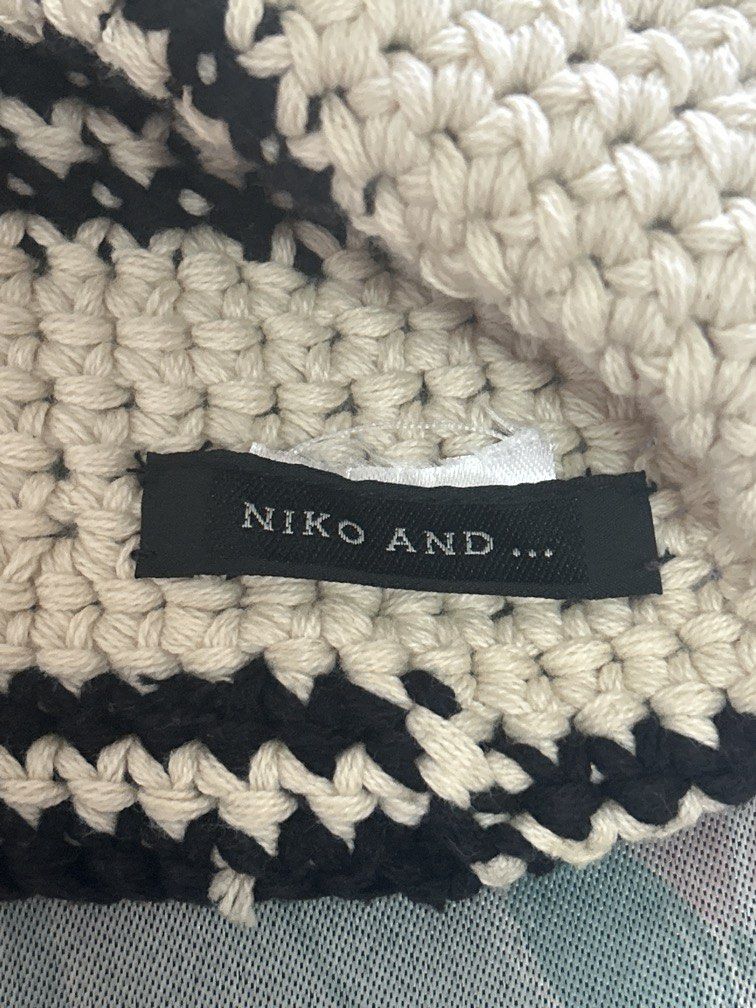 Niko and crochet bucket hat (Category: Caps & Hats) located in Malolos. Submitted by risen___ (Listing ID 1437036794, Image 2). Description: .