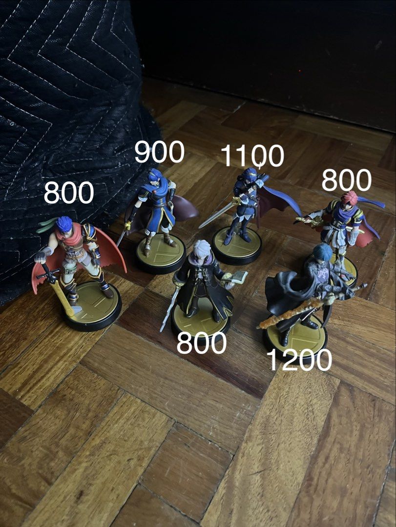 Nintendo Super Smash Bros Fire Emblem Amiibo (Category: Figurines & Statues) located in Mandaluyong City. Submitted by mar.ang (Listing ID 1437147100, Image 1). Description: In new condition with no scratches, and still fully functioning. No issues or creases. Willing to discount in bulk. Available: Ike Roy Marth Lucina Byleth Robin.