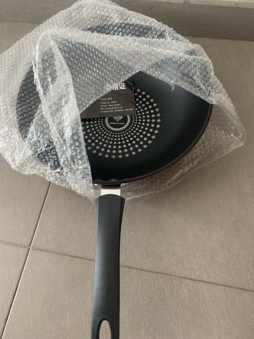 Non-Stick Wok - Brand New450892105107394561