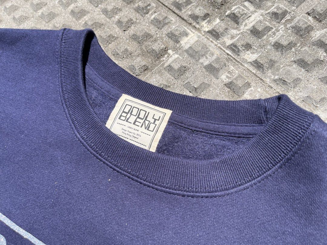 Oddly Blend Sweater (Category: Coats, Jackets and Outerwear) located in Meycauayan. Submitted by ben_declutter (Listing ID 1437073457, Image 3). Description: Oddly Blend Sweater 20 x 26 Heavy Cotton Excellent Condition 380 only .