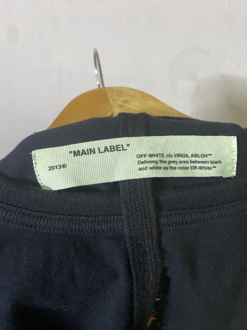 Off-White (Category: Tshirts & Polo Shirts ) located in Butuan. Submitted by bro_goodies101 (Listing ID 1437175937, Image 3). Description: 18x27.