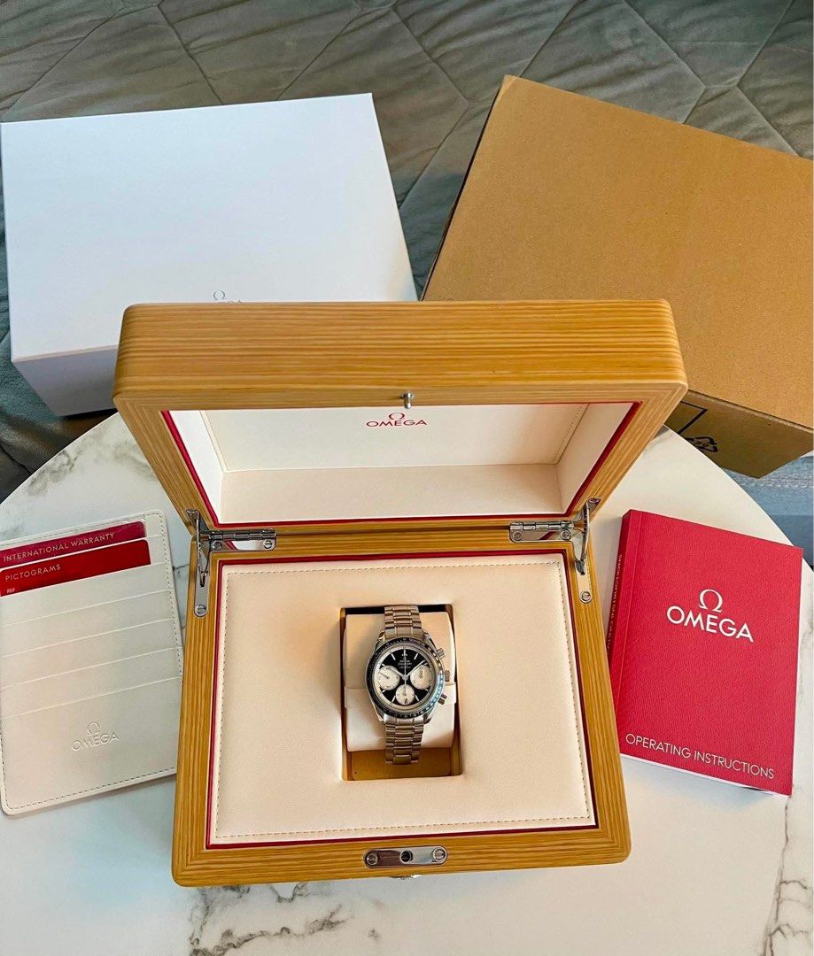OMEGA Speedmaster Racing 40MM Year 2026 (Category: Luxury Watches) located in Manila. Submitted by verashops (Listing ID 1437018462, Image 1). Description: Enjoy your first brandnew automatic OMEGA at 208K only ⏱️ Omega Speedmaster Date 40mm Racing Reverse Panda Dial Reference: 326.30.40.50.01.002 Complete: Triple Boxes, Manuals, Warranty Card, Hangtag Original Retail Price: Php 350,000 / $5,995 208,000php each - 2 pcs only Newly-arrived April / 