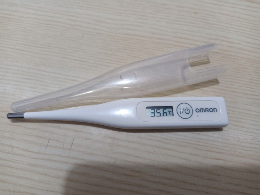 Omron Digital Thermometer MC-246 (Category: Health Monitors & Weighing Scales) located in Las Pinas. Submitted by the_recycle_shop (Listing ID 1437123378, Image 1). Description: Original good working condition with battery .