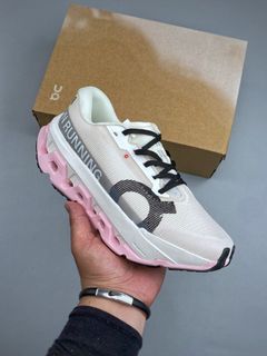 (Category: ) located in . Submitted by khai.uasneakers (Listing ID 1437193736, Image 1). Description: .