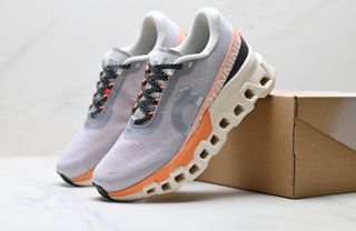 (Category: ) located in . Submitted by khai.uasneakers (Listing ID 1437195029, Image 1). Description: .