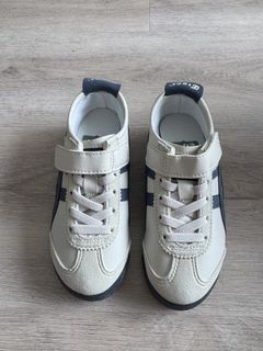 （分類：）位於 。 由 evas0126 提交（商品編號 1437052506，圖片 1）。簡介： 。