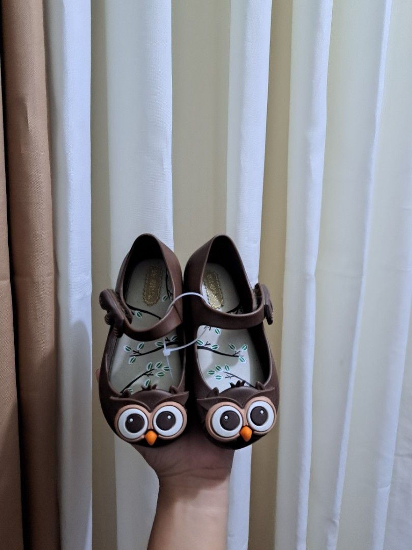 Original mini melissa/zaxy/igor/ipanema (Category: Babies & Kids Fashion) located in Quezon City. Submitted by kimlynandaya (Listing ID 1437067533, Image 2). Description: original mini melissa/zaxy/igor/ ipanema.. 1st:usa7/eur22/23/13½cm price:449 condition:like new 2nd:usa8/eur23/14cm price:349 3rd:usa8/eur24/14½cm price:349 4th:12cm price:150.
